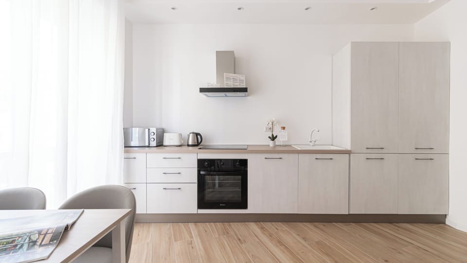 Apartment (1 Bedroom) | Interior