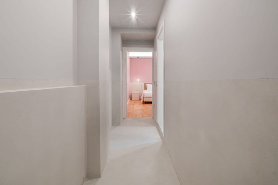 Superior Double Room, City View | Hypo-allergenic bedding, memory foam beds, free minibar, in-room safe