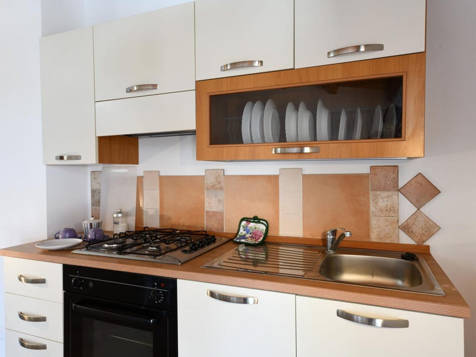 Apartment | Private kitchen | Highchair