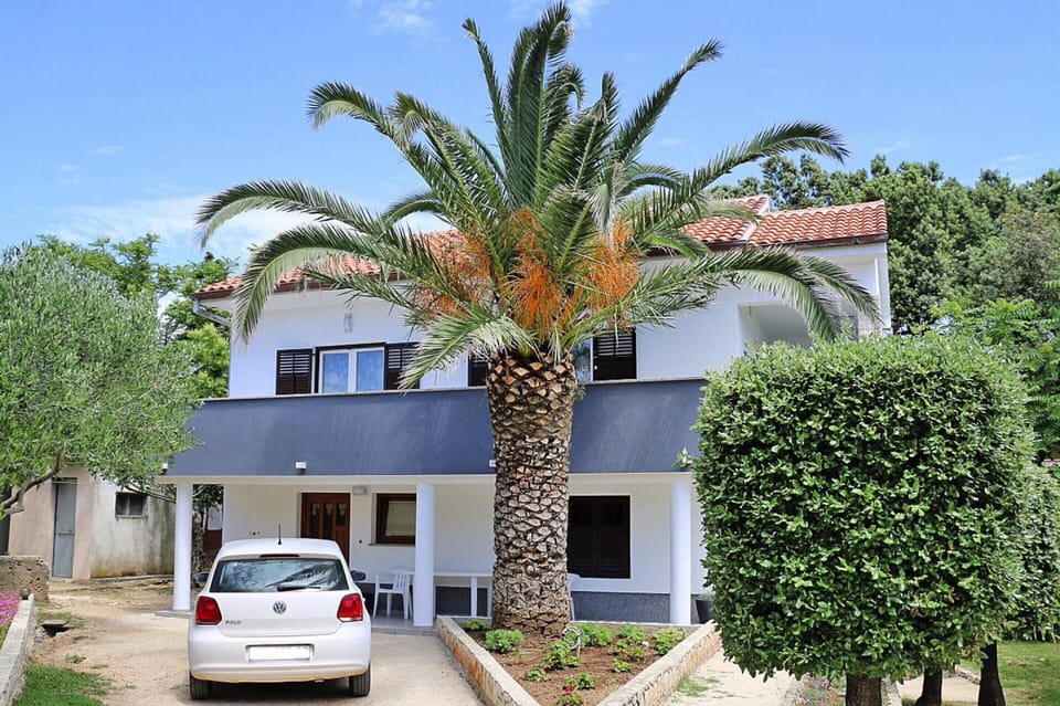 Apartment | Exterior