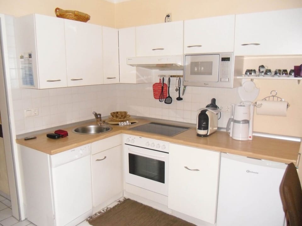 Apartment | Private kitchen | Highchair