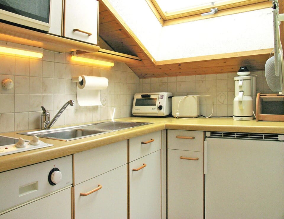 Apartment | Private kitchen | Toaster