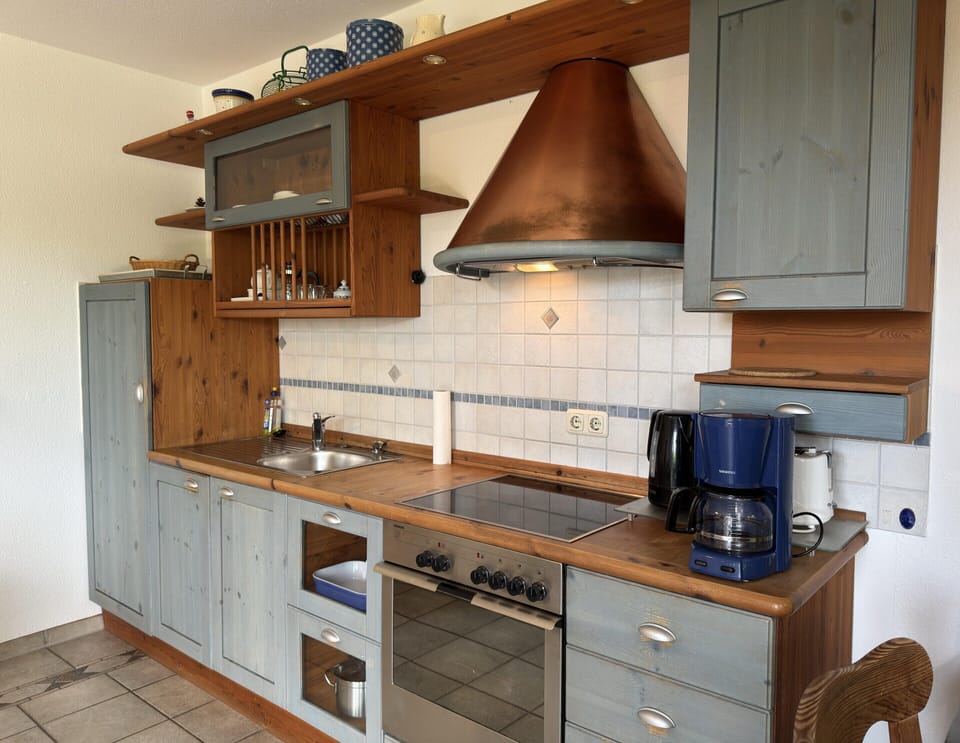 Apartment | Private kitchen | Highchair