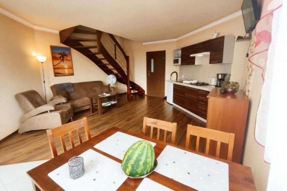 House | Dining