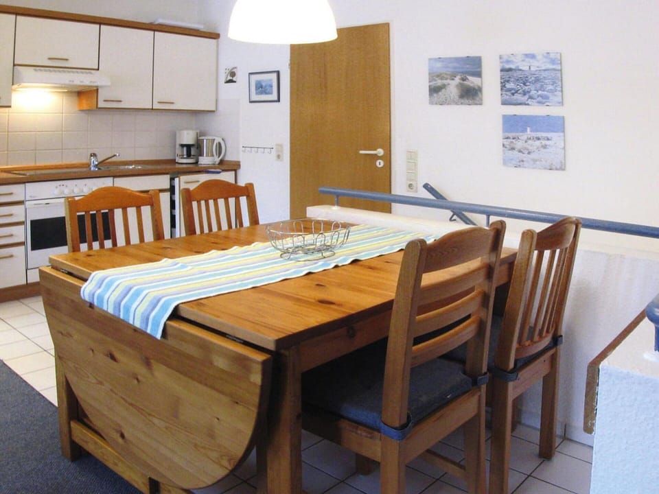 Apartment | Dining