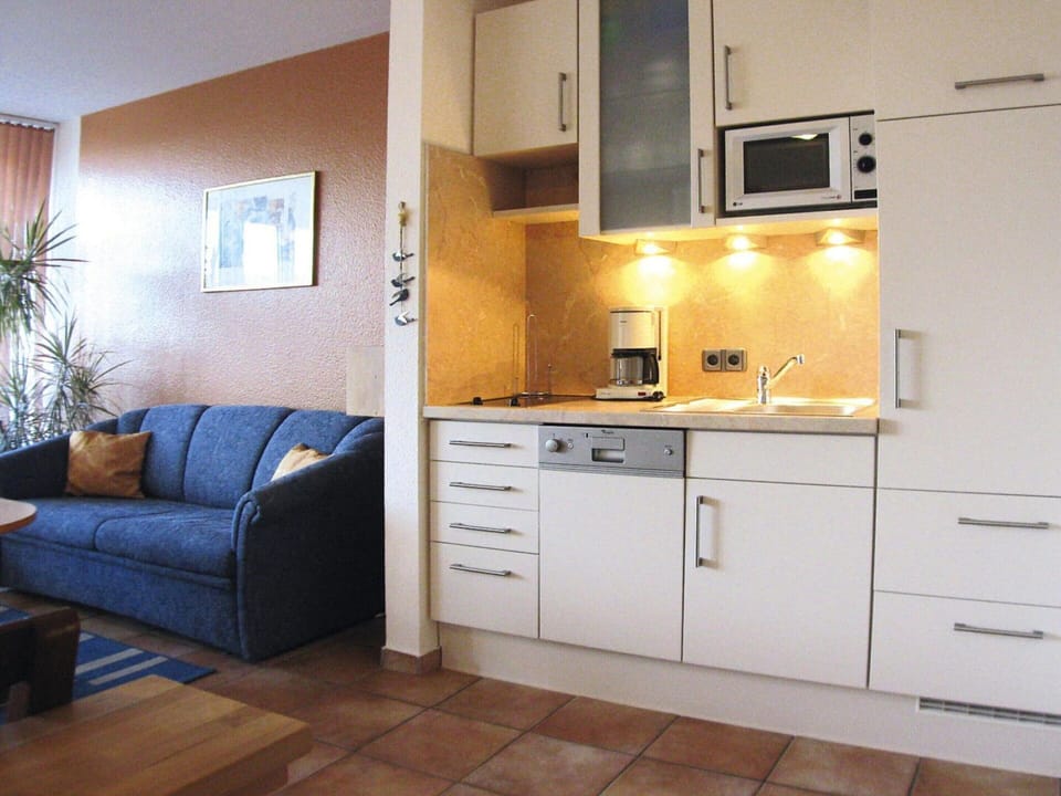 Apartment | Private kitchen | Electric kettle, toaster, highchair