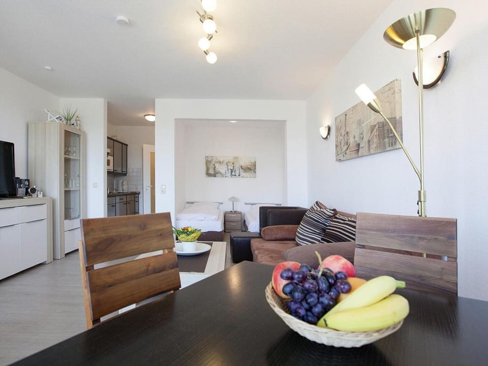 Apartment | Dining