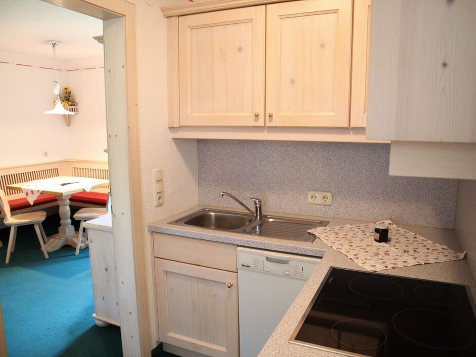 Apartment | Private kitchen | Stovetop