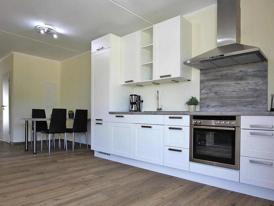 Apartment | Private kitchen | Electric kettle, toaster