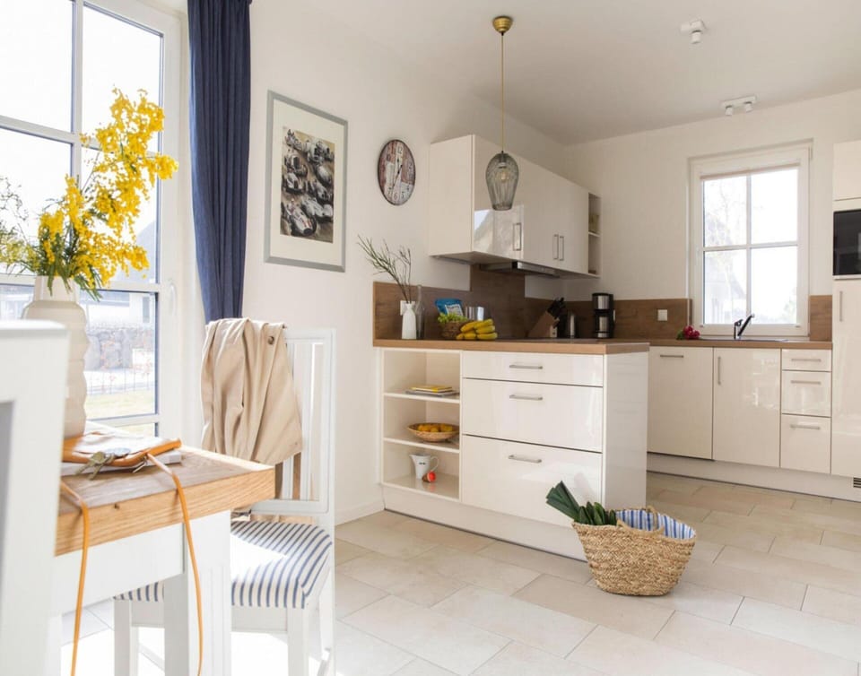 House | Dining