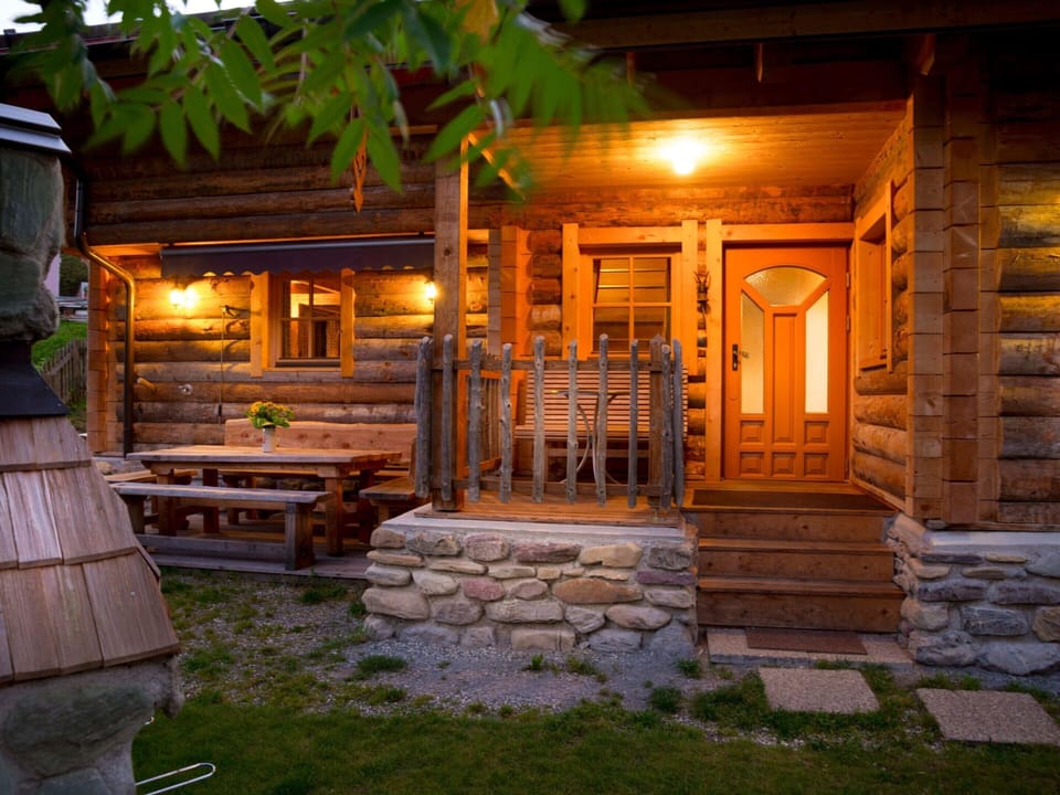 Chalet | Exterior