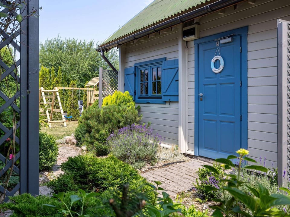 House | Exterior