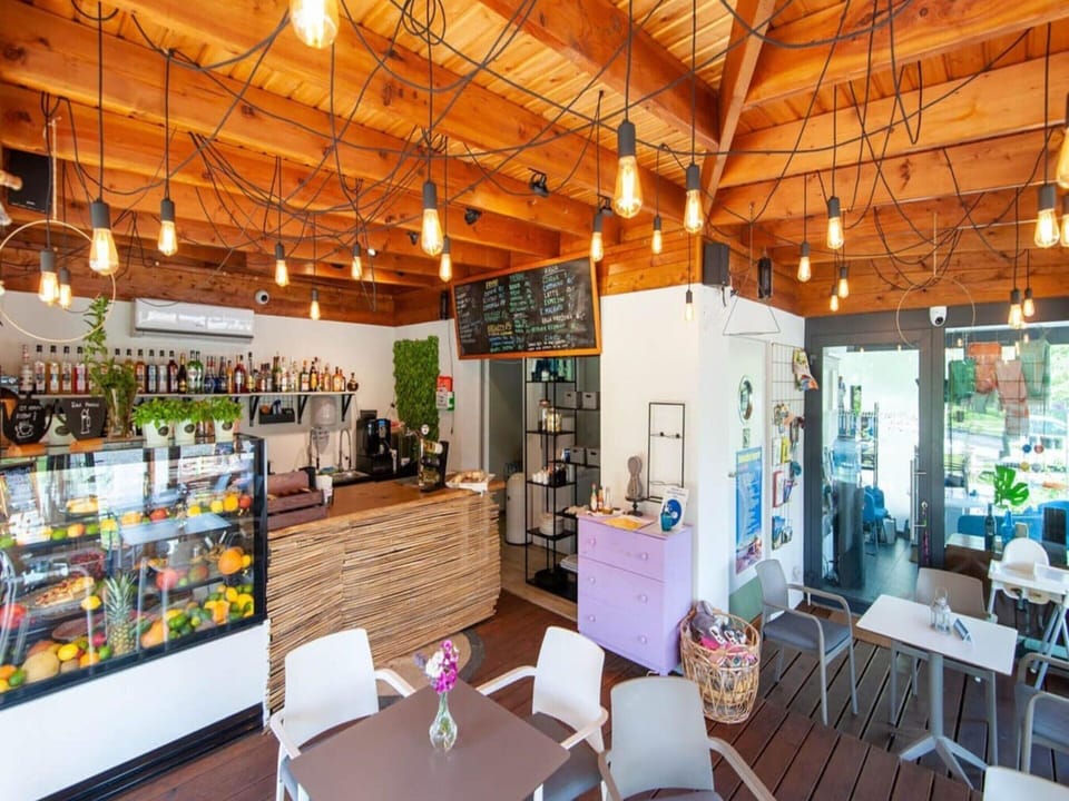 House | Dining