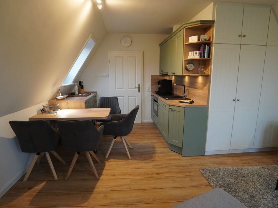 Apartment | Private kitchen | Highchair