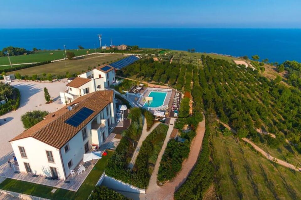 Apartment | Pool | Outdoor pool