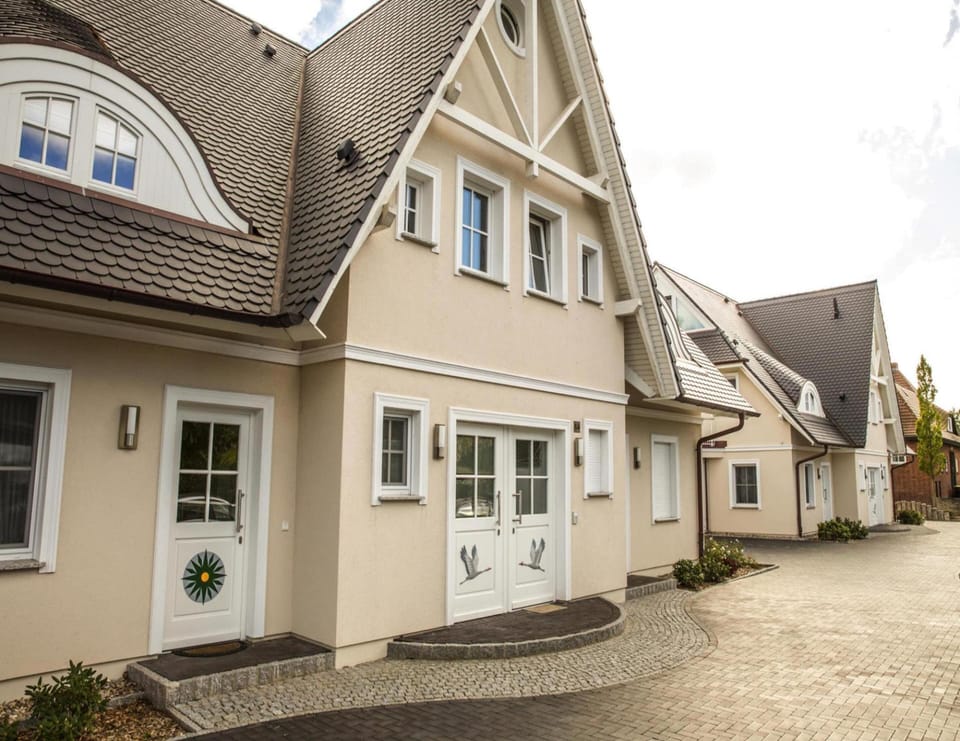 Apartment | Exterior