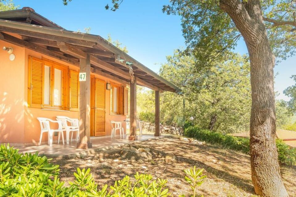 Bungalow | Exterior