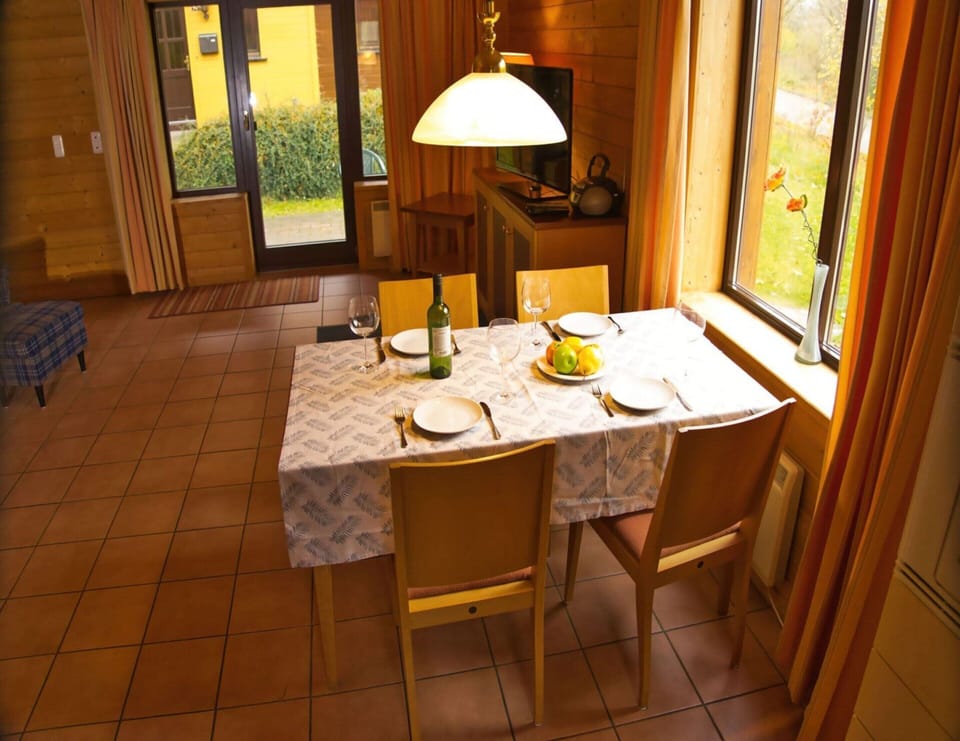 House | Dining