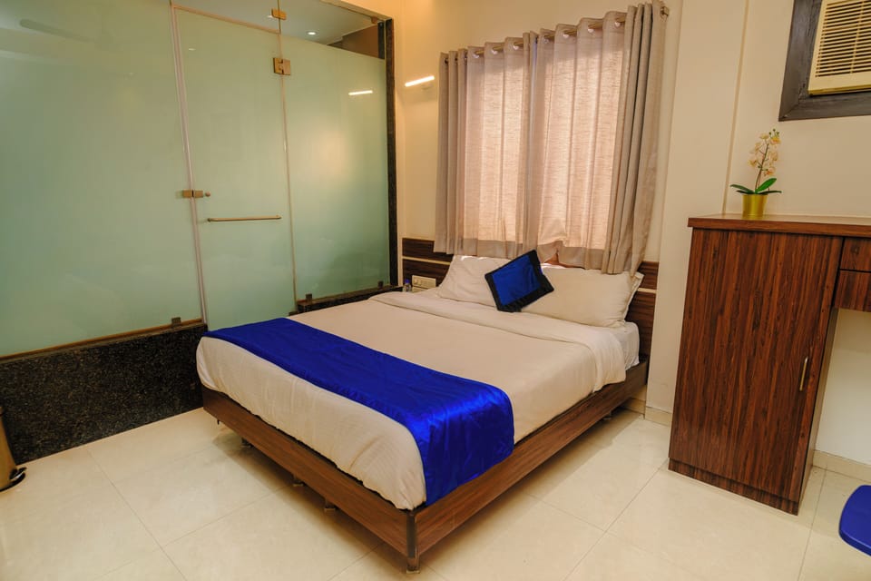Deluxe Room | Soundproofing