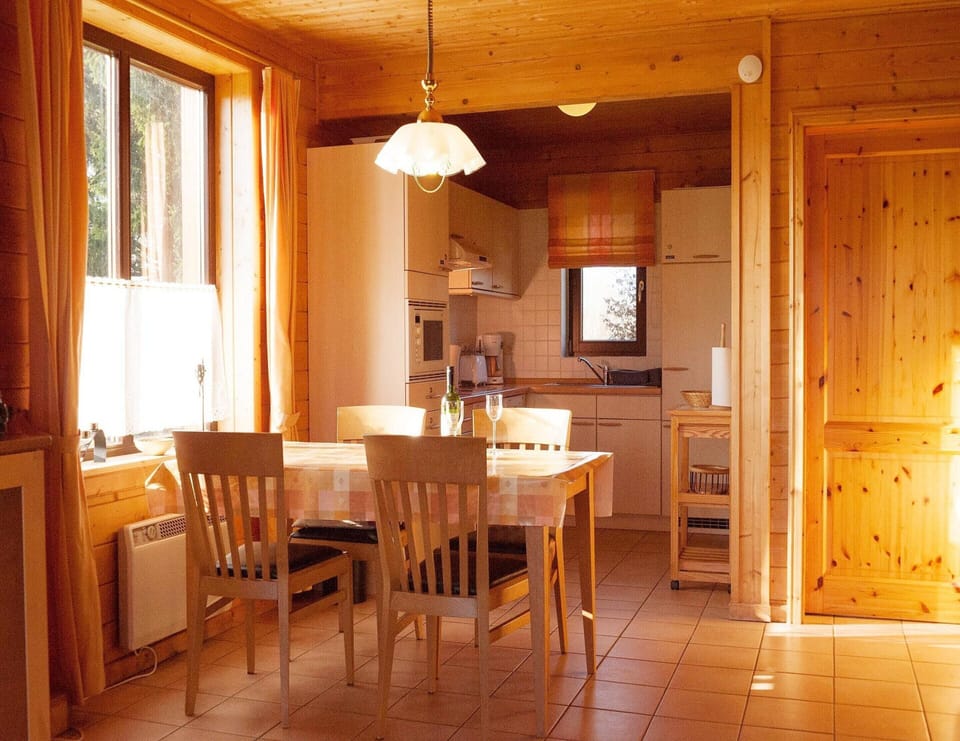 House | Dining