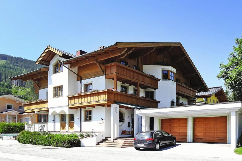 Apartment | Exterior