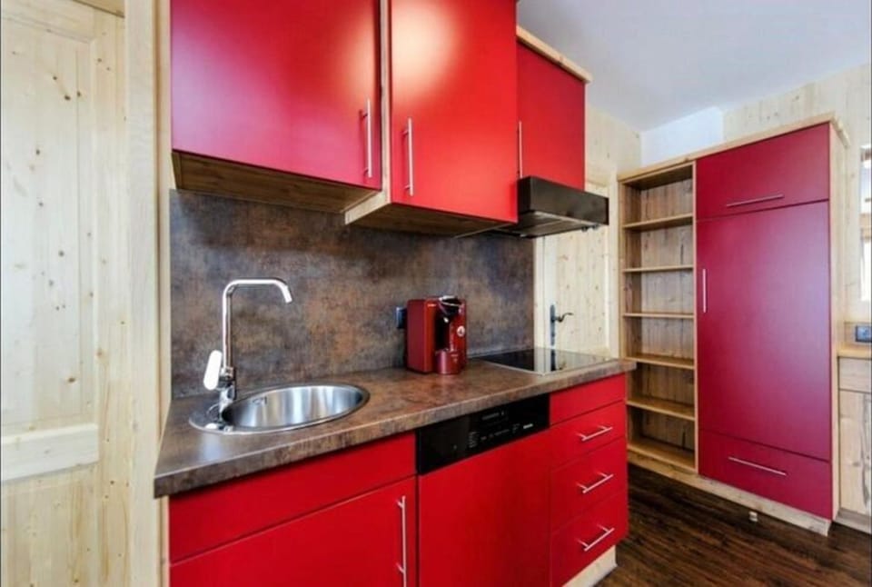 Chalet | Private kitchen | Electric kettle