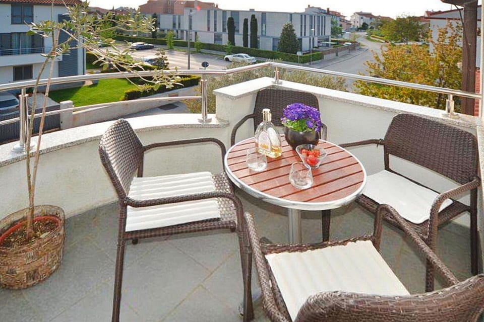 Apartment | Exterior