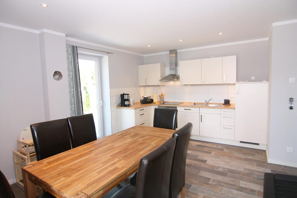 House | Private kitchen | Highchair