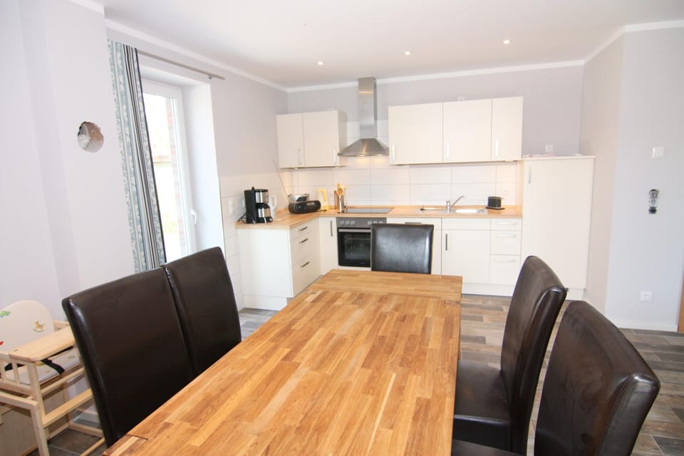 House | Private kitchen | Highchair