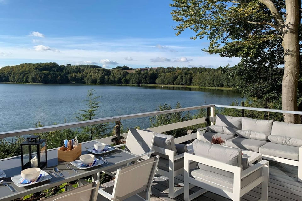 House | Outdoor dining