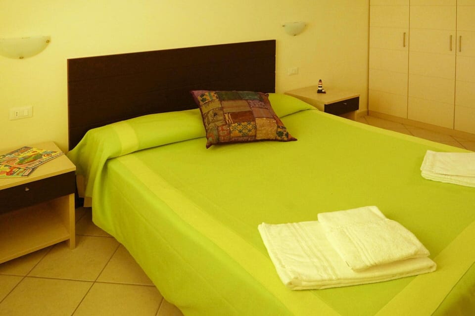 Apartment | 3 bedrooms, individually furnished