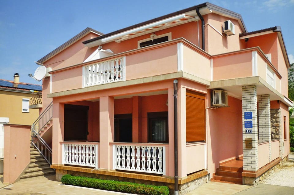 Apartment | Exterior