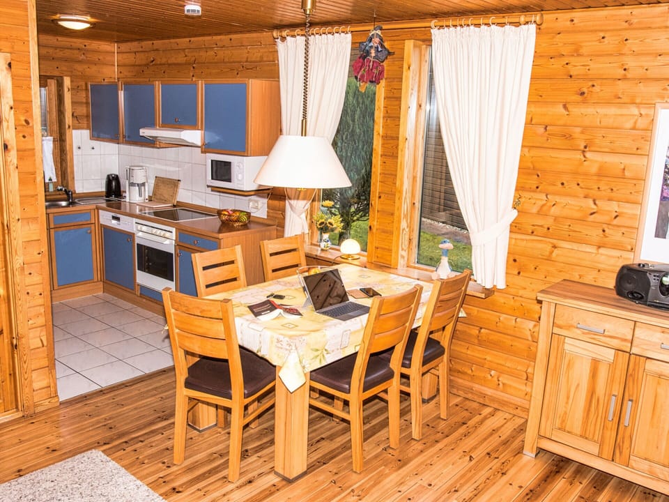 House | Private kitchen | Electric kettle, toaster