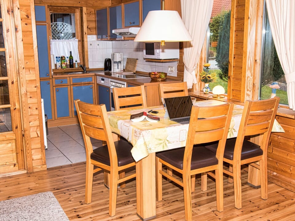 House | Private kitchen | Electric kettle, toaster