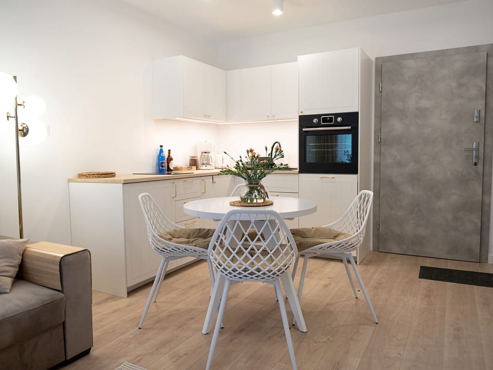 Apartment | Private kitchen | Electric kettle, toaster, highchair