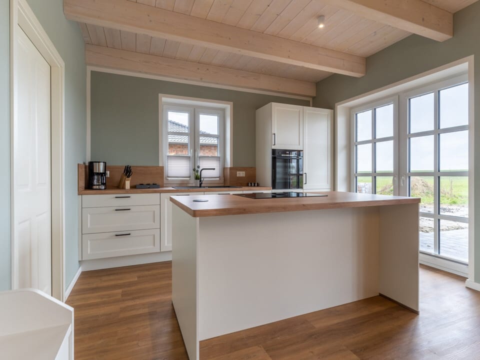 House | Private kitchen | Electric kettle, toaster