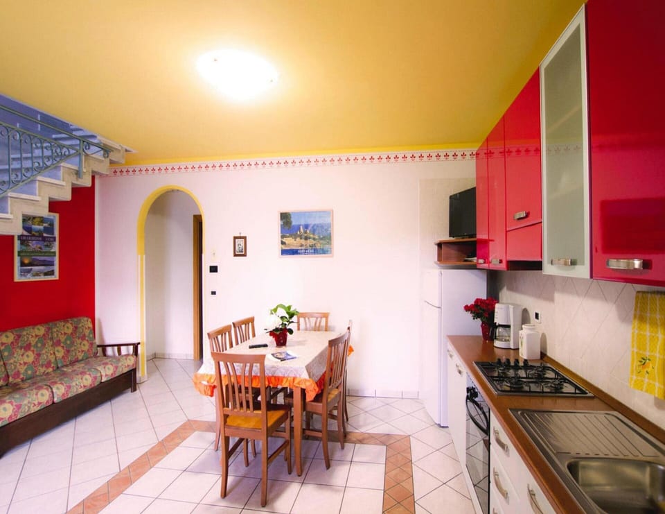 Apartment | Private kitchen | Electric kettle, toaster, highchair