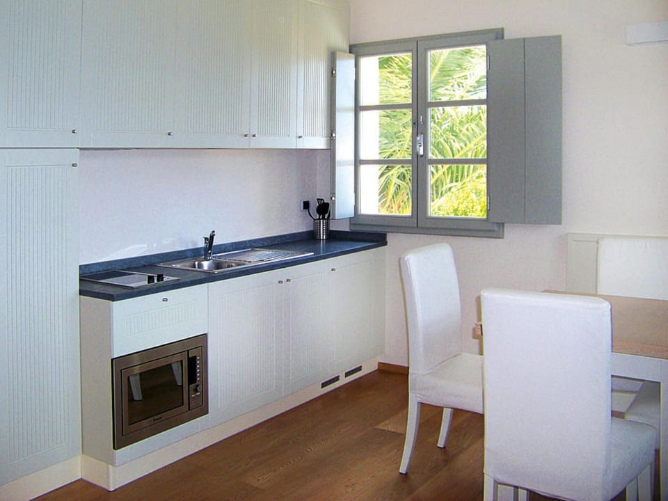 Apartment | Private kitchen | Highchair