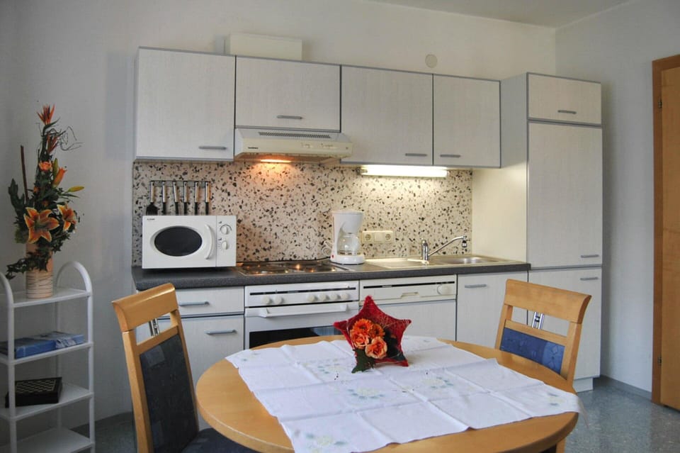 Apartment | Private kitchen | Highchair