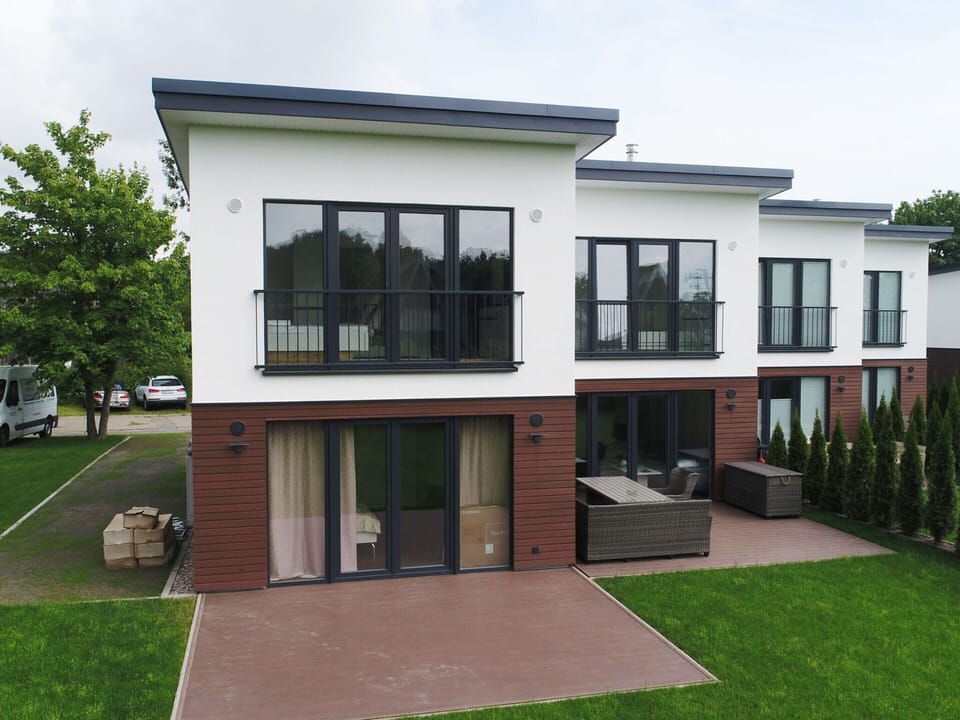 House | Exterior