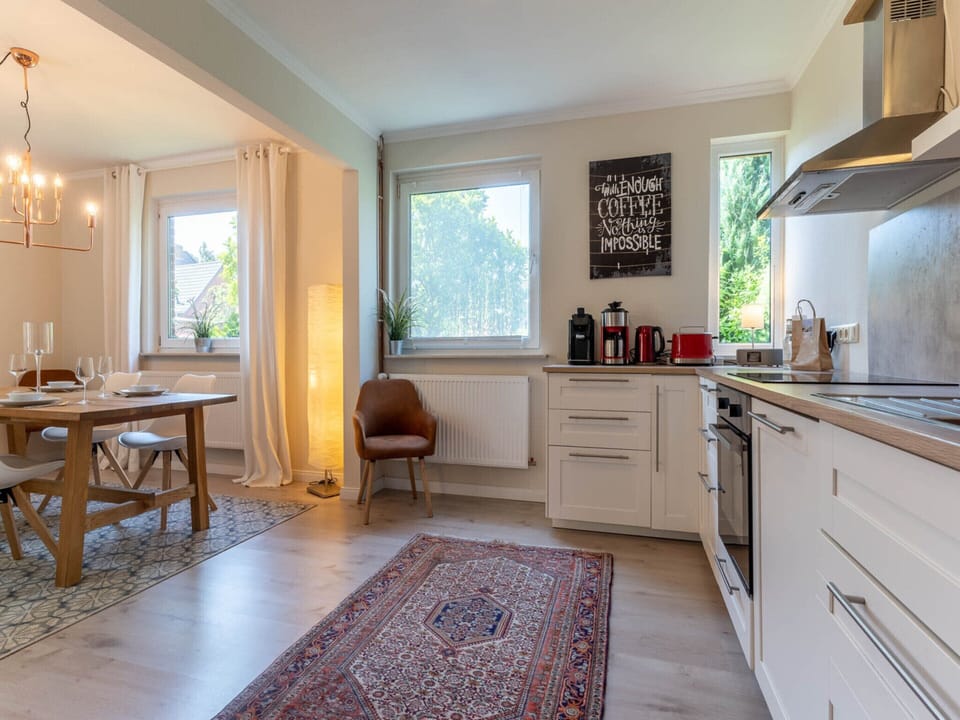 House | Private kitchen | Electric kettle, toaster