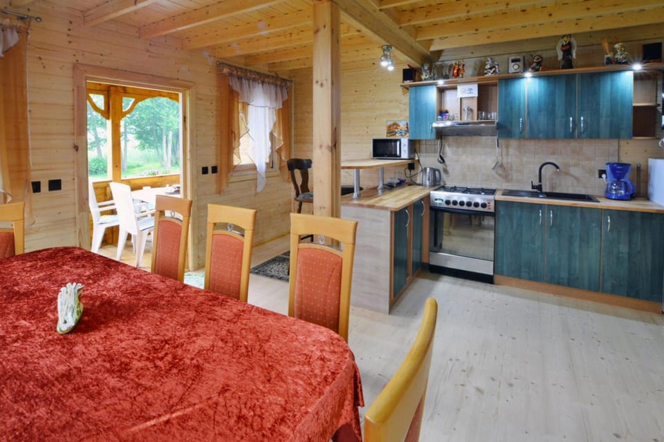 House | Private kitchen | Electric kettle, toaster, highchair