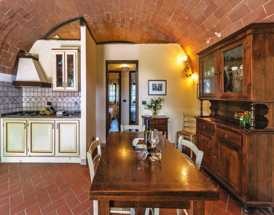 Apartment | Dining