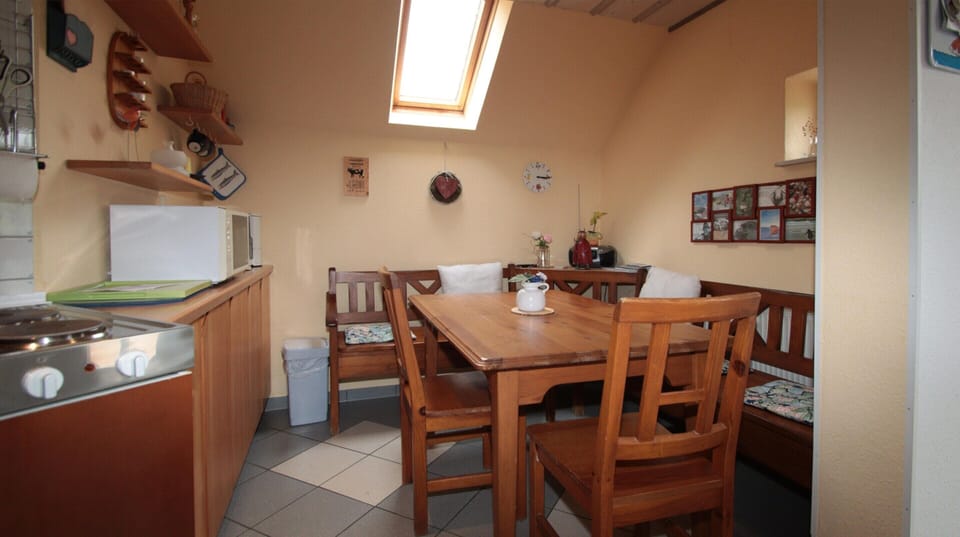 Apartment | Dining