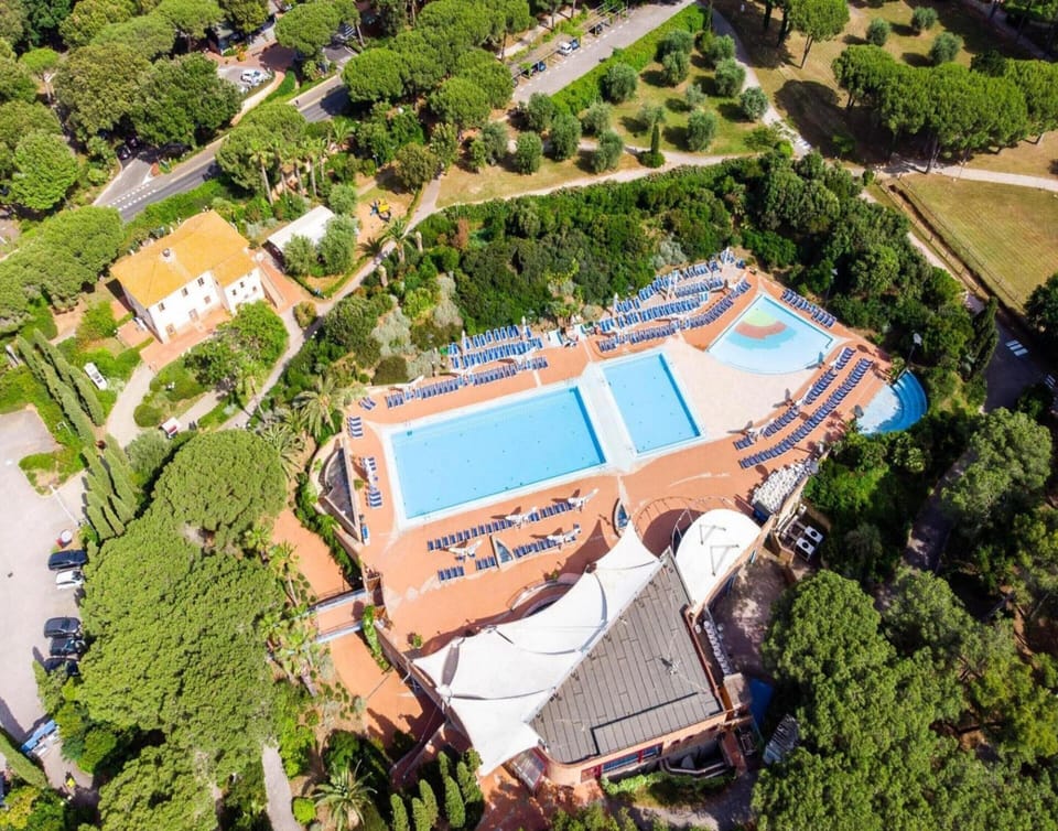 Bungalow | Pool | Outdoor pool