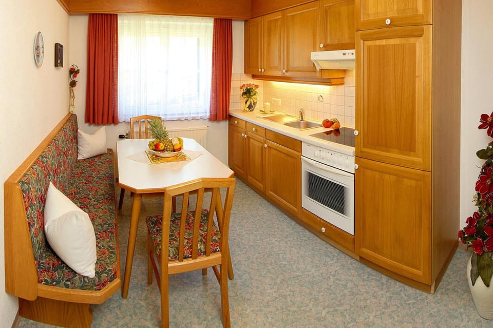 Apartment | Private kitchen | Highchair