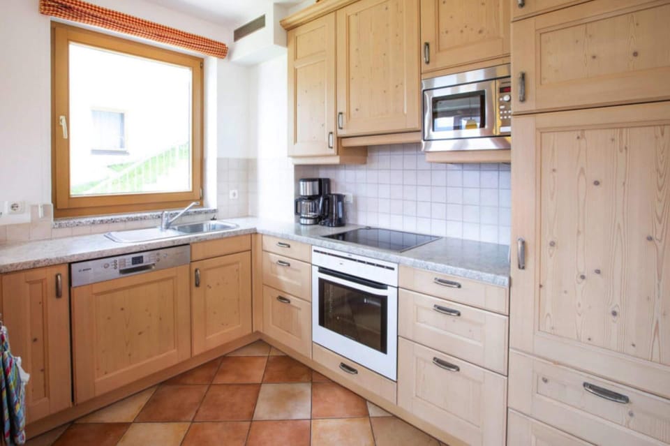 Apartment | Private kitchen | Highchair
