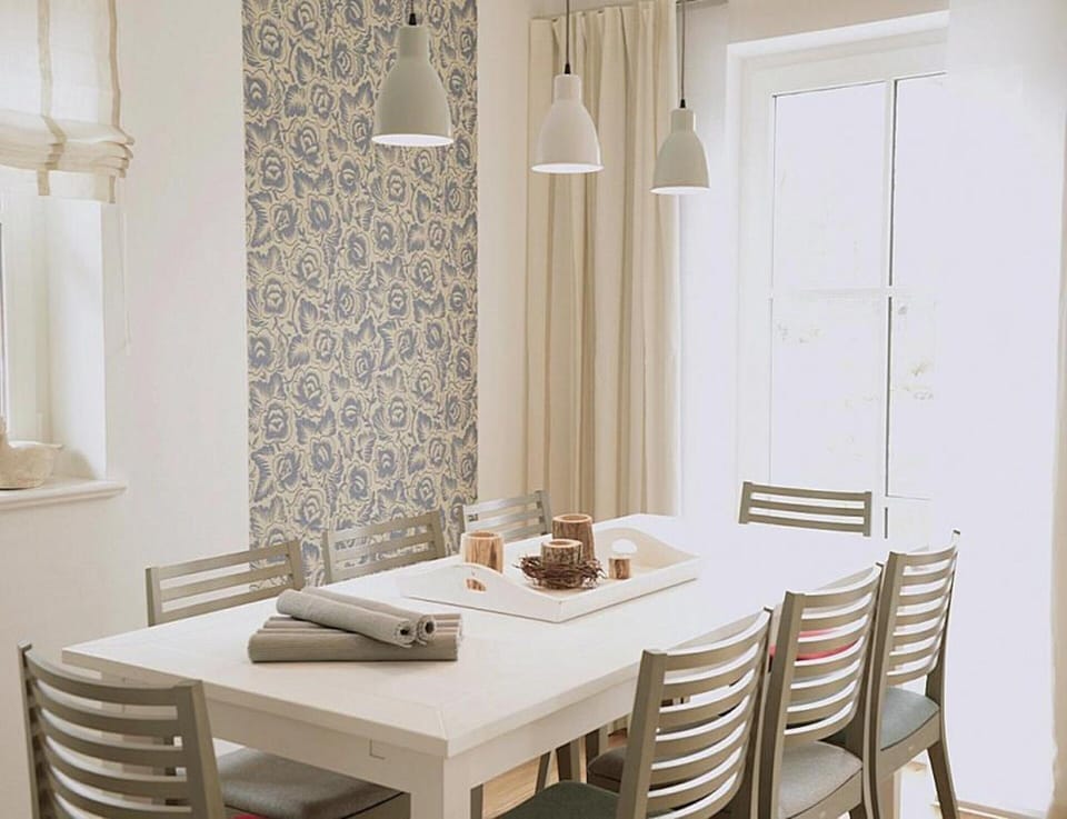 Apartment | Dining