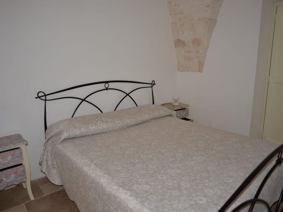 House | 3 bedrooms, individually furnished