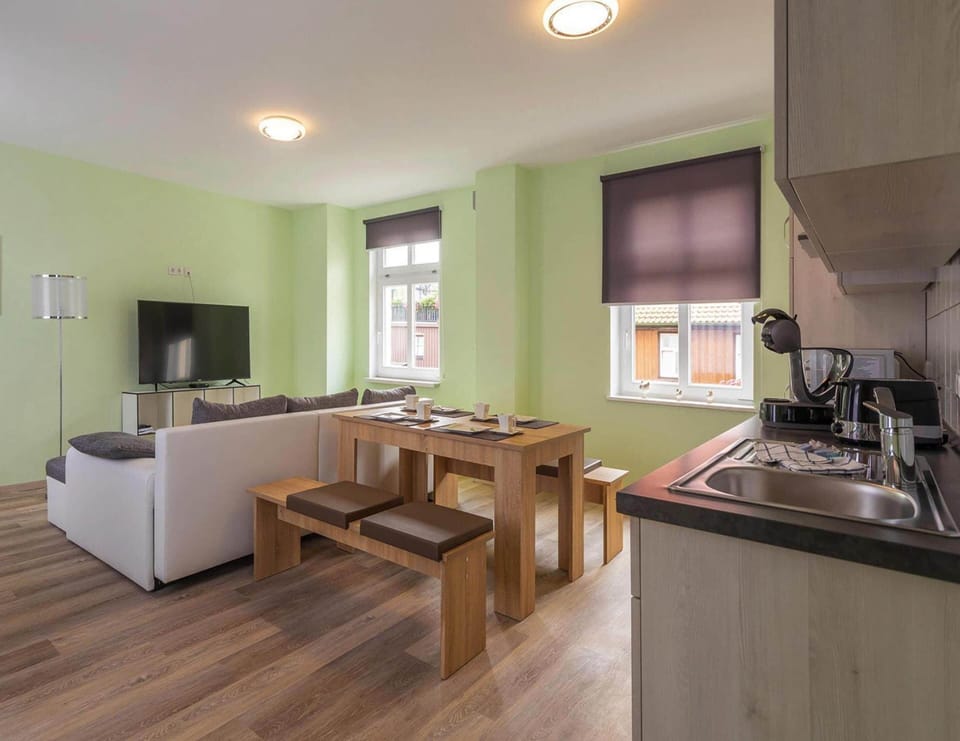 Apartment | Dining